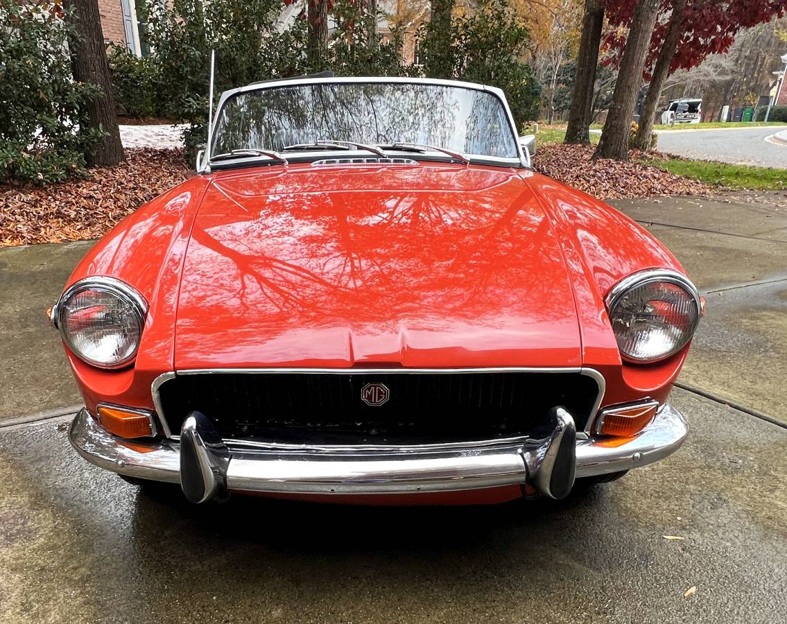 Mg-mgb-1972-orange-2