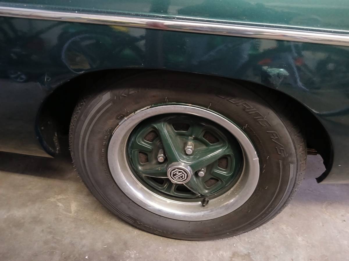 Mg-mgb-1976-green-8