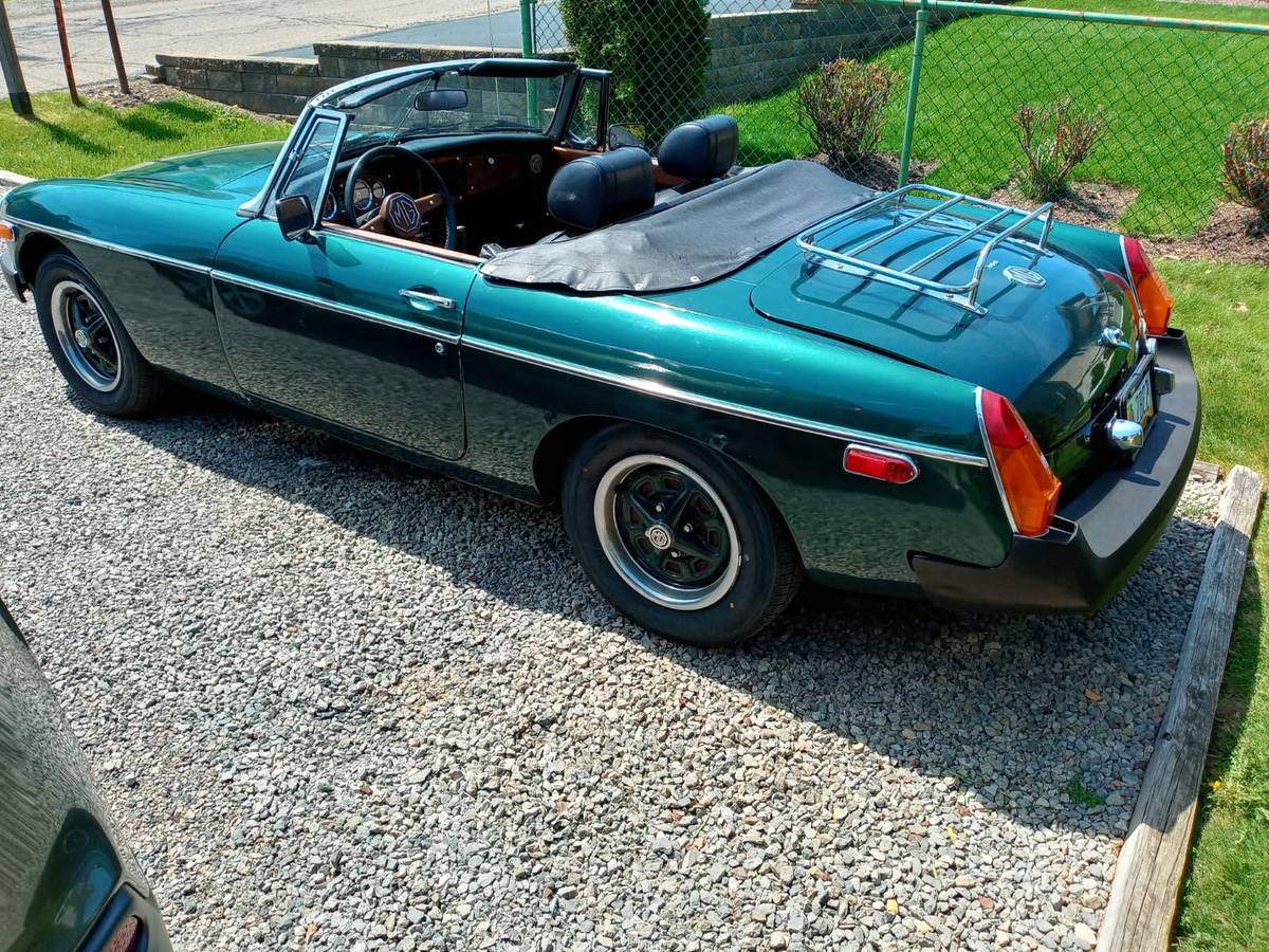 Mg-mgb-1976-green