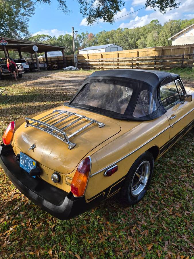 Mg-mgb-1977-orange-3