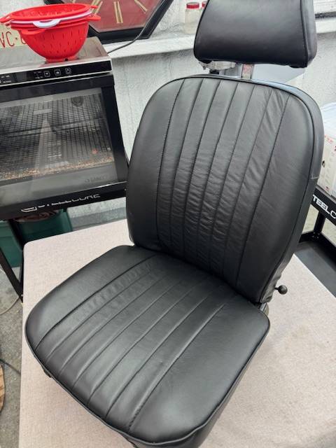 Mg-mgb-1979-orange-19