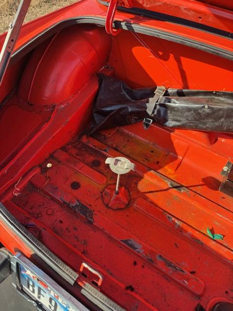 Mg-mgb-1979-orange-4