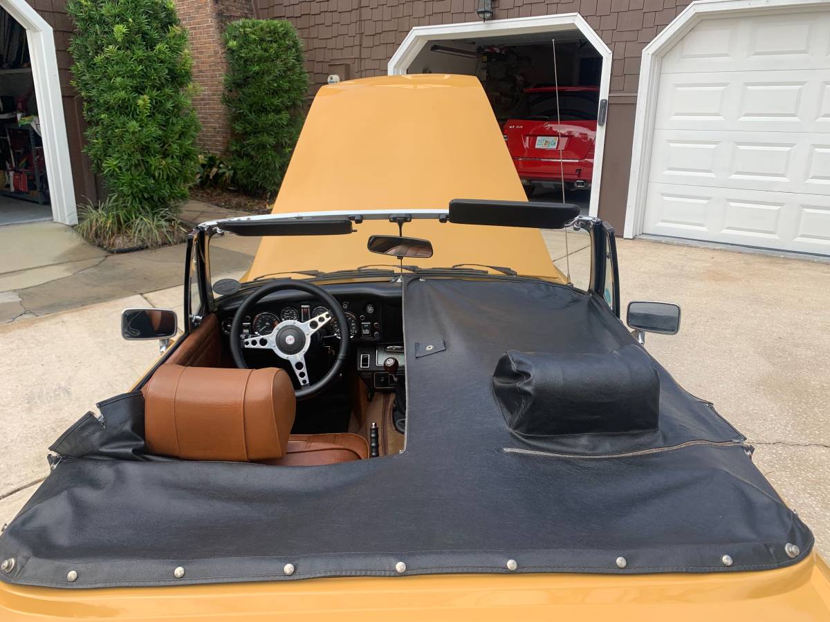 Mg-midget-1976-yellow-10