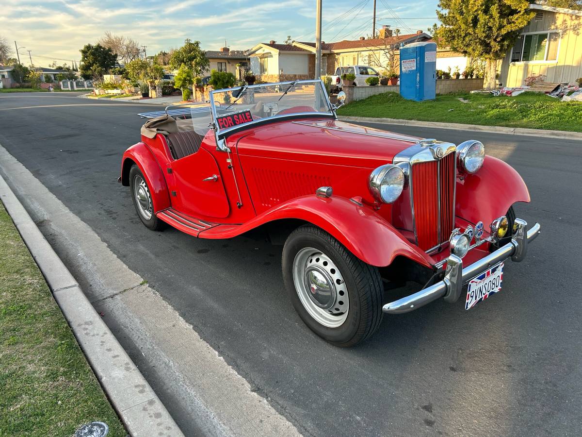 Mg-td-1952-red-14