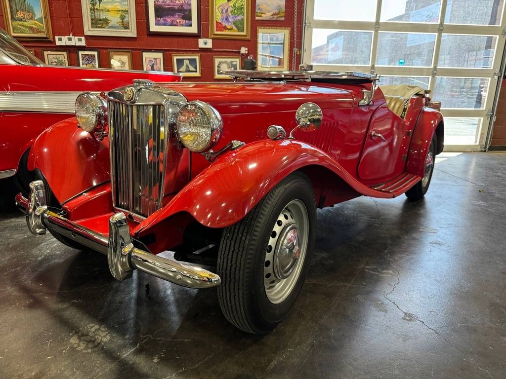 Mg-td-roadster-1952-red-111