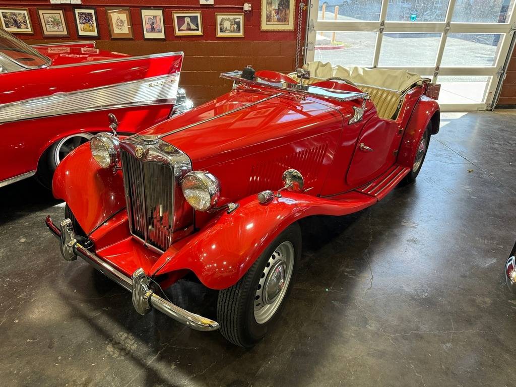 Mg-td-roadster-1952-red-174