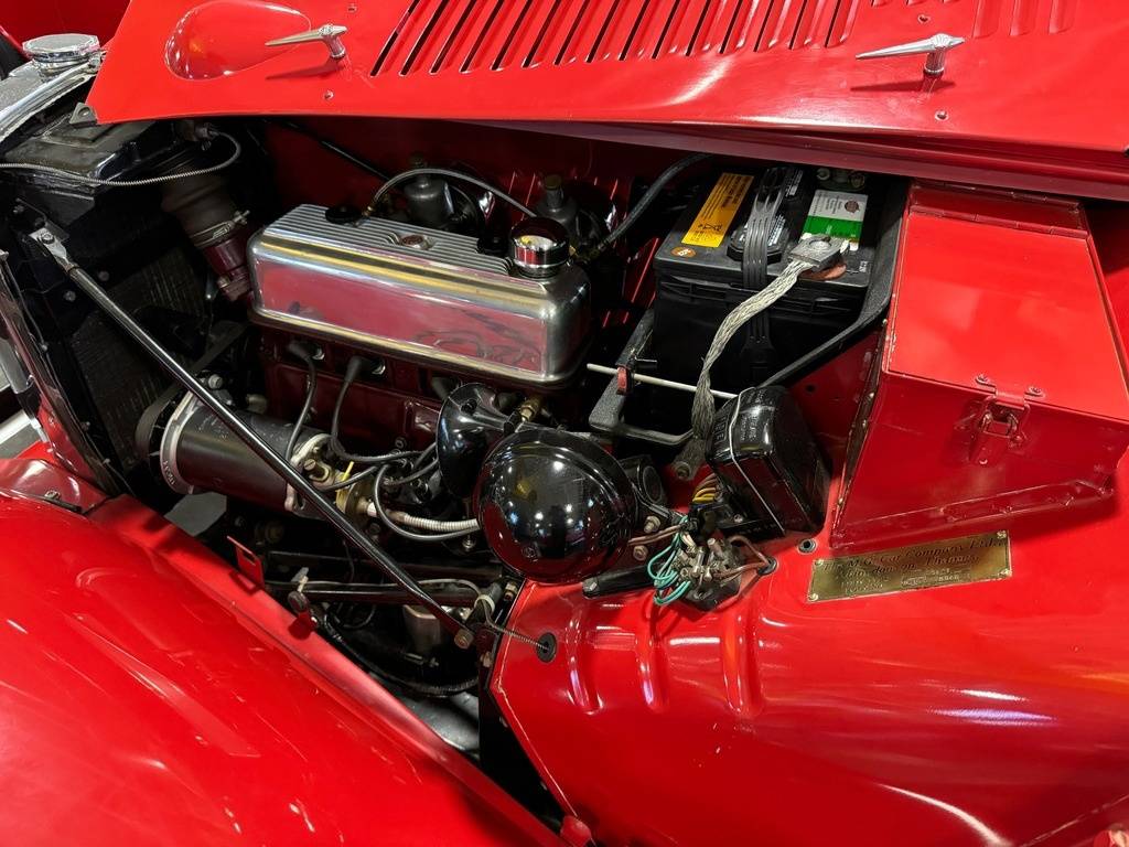 Mg-td-roadster-1952-red-179
