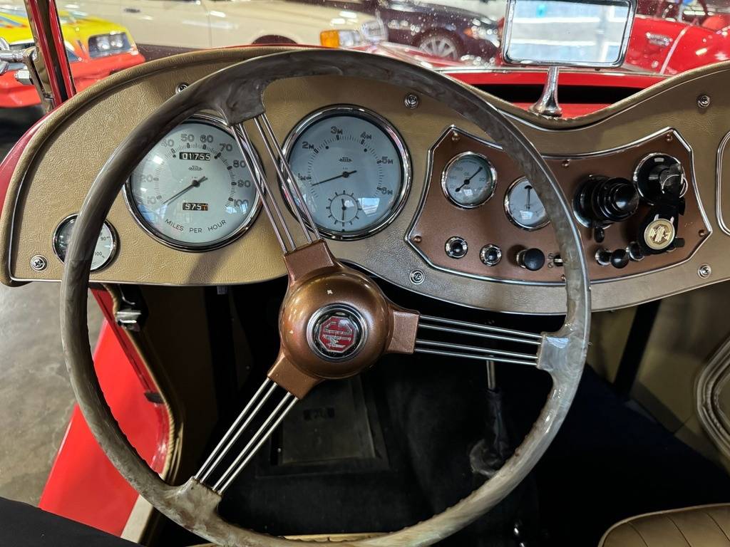 Mg-td-roadster-1952-red-90