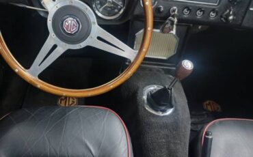 Mga-and-mgb-roadster-1959-red-8