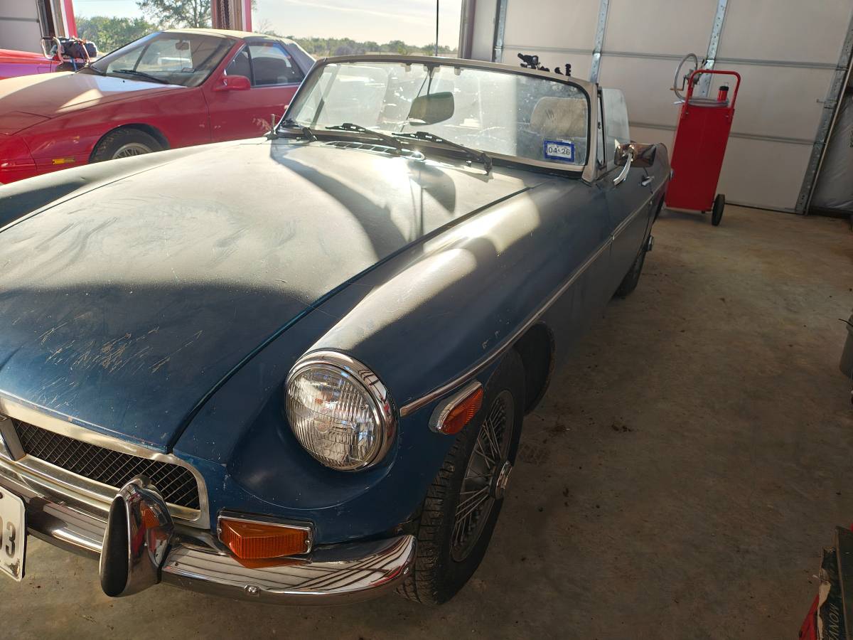 Mgb-1973-blue-1
