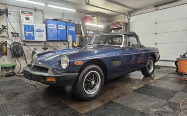 Mgb-convertible-1974-blue-13