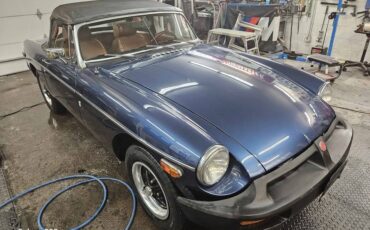 Mgb-convertible-1974-blue-4