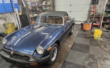 Mgb-convertible-1974-blue-6