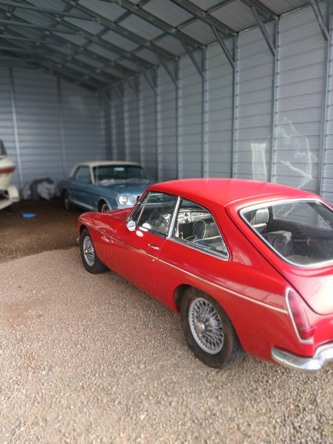 Mgb-gt-1967-42