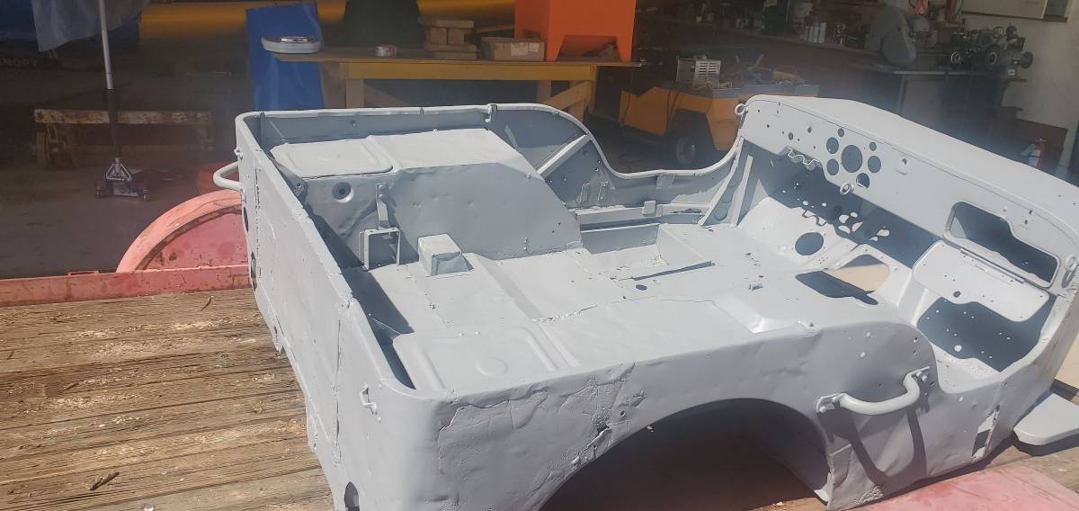 Military-jeep-gpw-1943-grey-2