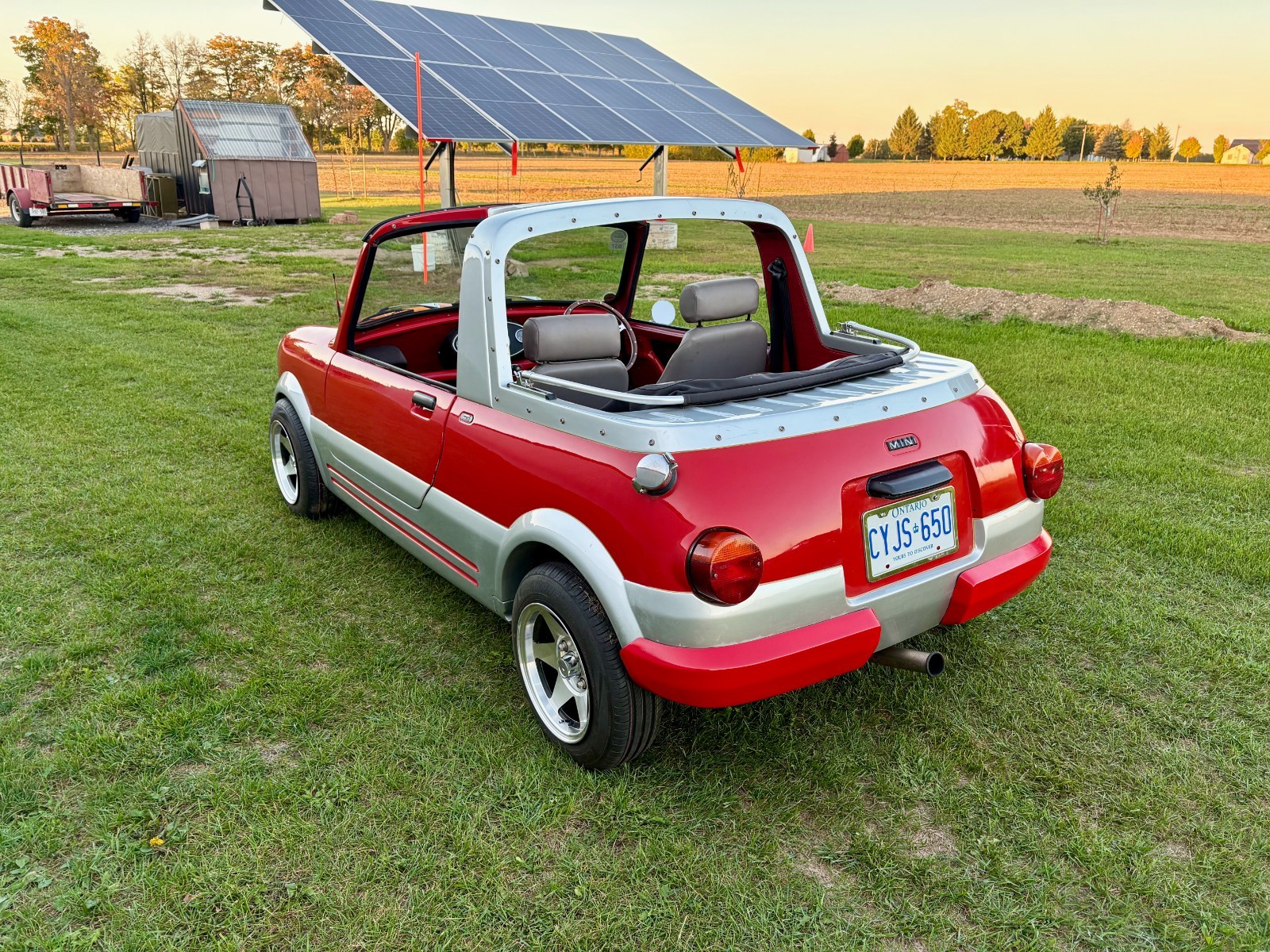 Mini-Classic-Mini-1967-Convertible-21