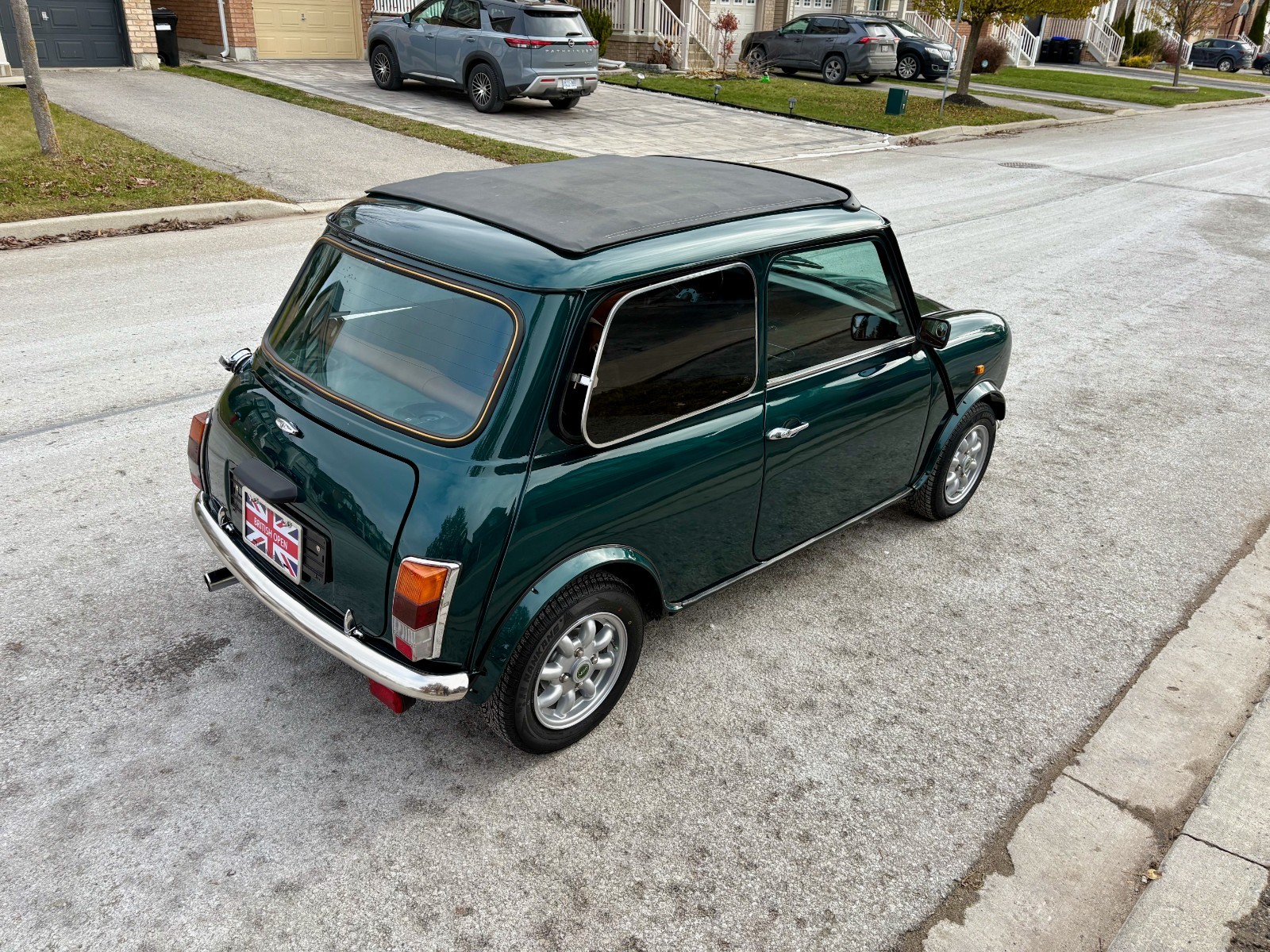 Mini-Classic-Mini-1994-Coupe-1