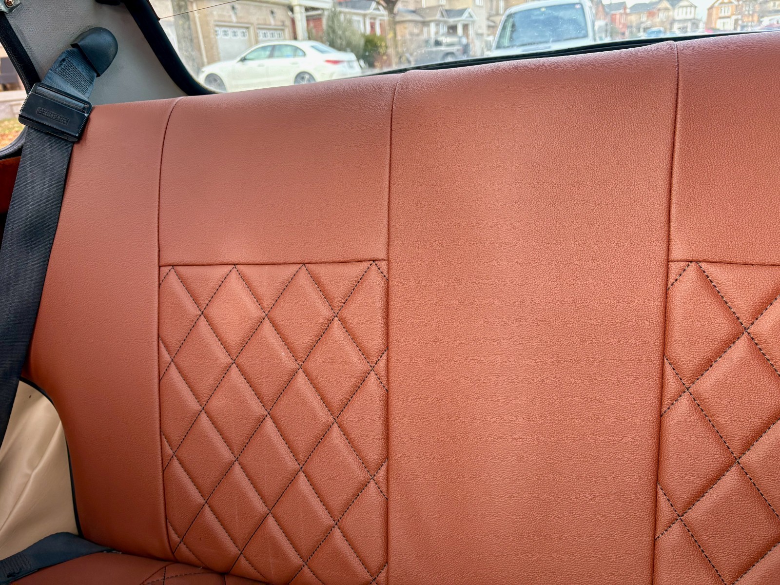 Mini-Classic-Mini-1994-Coupe-15