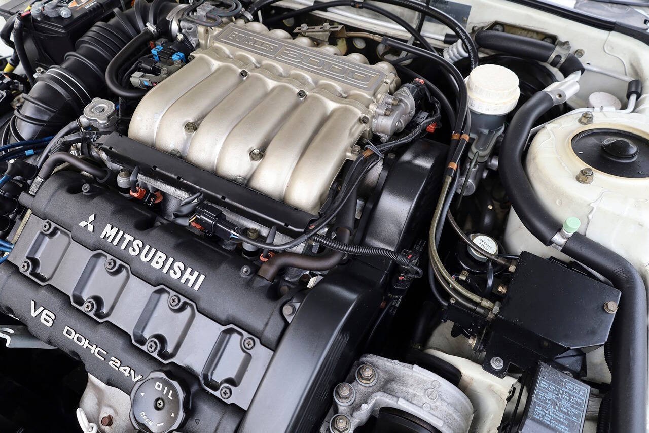 Mitsubishi-3000GT-1995-Coupe-21