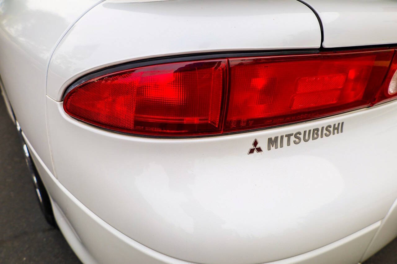 Mitsubishi-3000GT-1995-Coupe-5