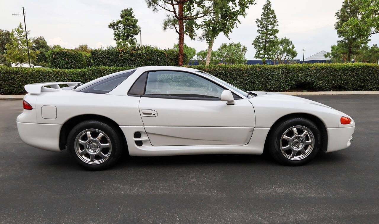 Mitsubishi-3000GT-1995-Coupe-9