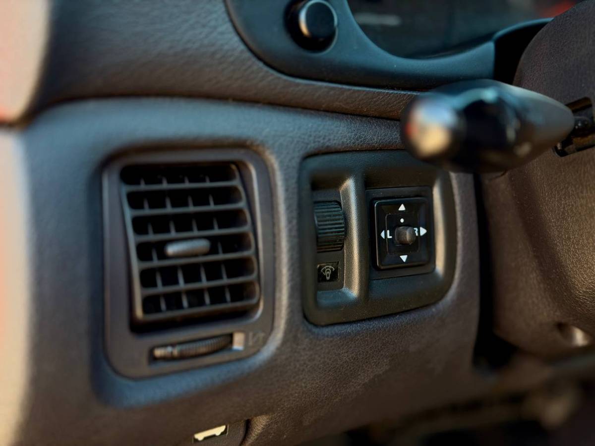 Mitsubishi-3000gt-spyder-sl-1995-red-8