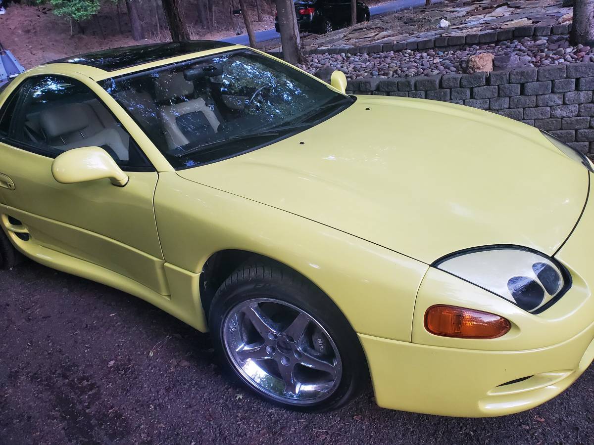 Mitsubishi-3000gt-vr4-1993-yellow-1
