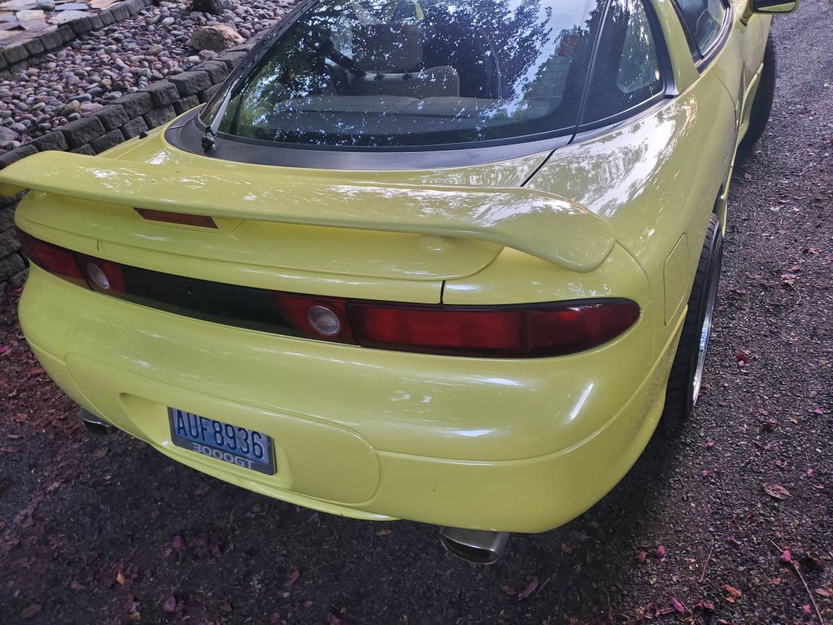 Mitsubishi-3000gt-vr4-1993-yellow-4