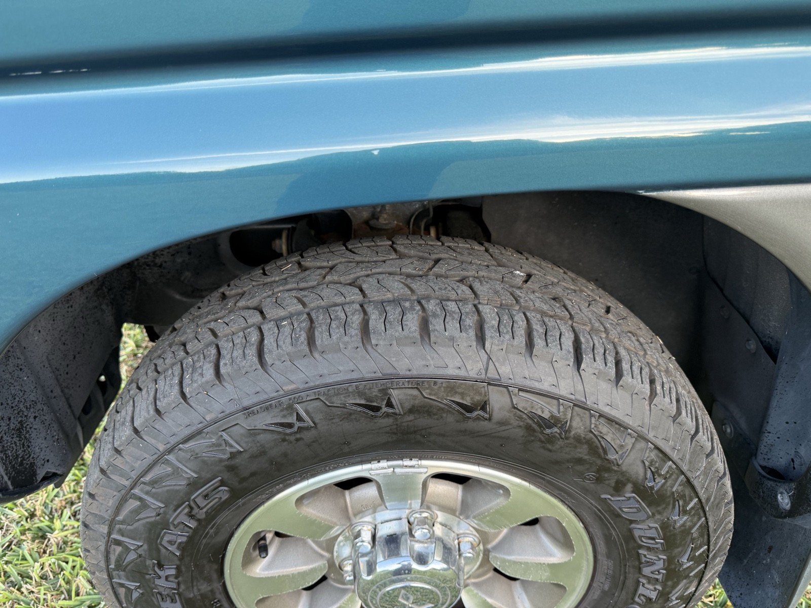 Mitsubishi-Delica-1996-Minivan-12