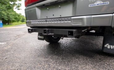 Mitsubishi-Delica-Star-Wagon-1991-Minivan-11