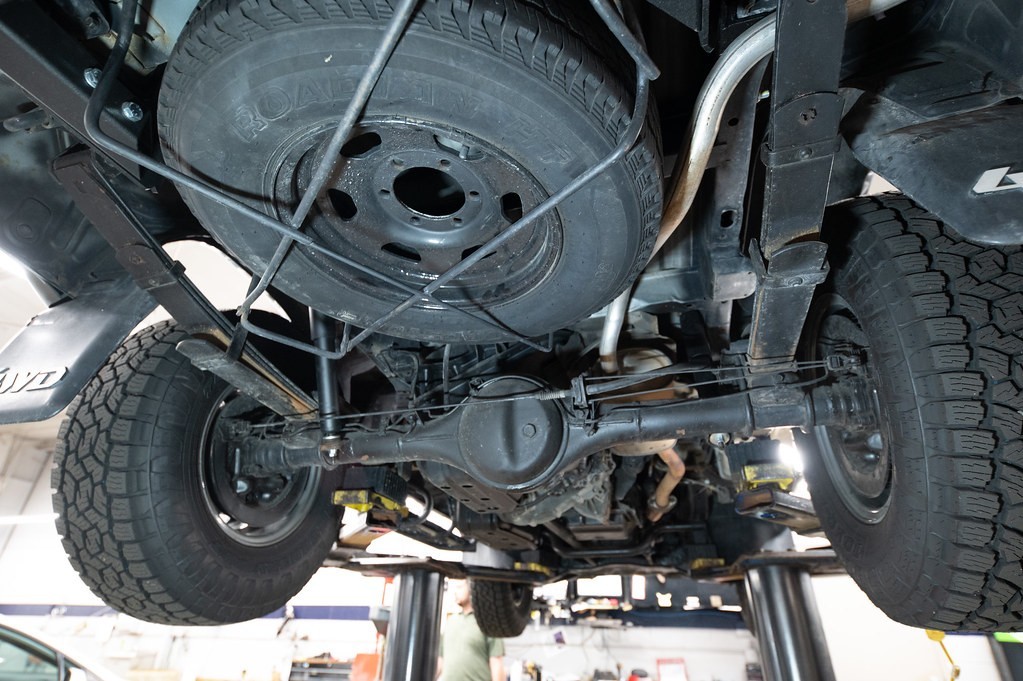 Mitsubishi-Delica-Star-Wagon-1991-Minivan-37