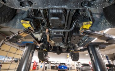 Mitsubishi-Delica-Star-Wagon-1991-Minivan-38