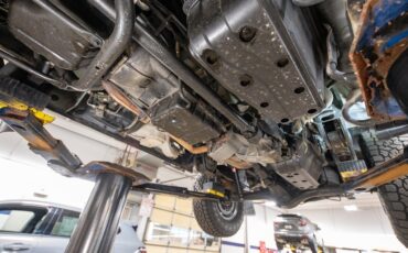 Mitsubishi-Delica-Star-Wagon-1991-Minivan-39