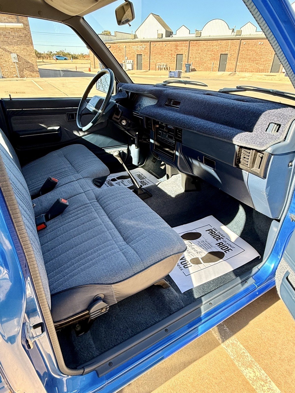 Mitsubishi-Mighty-Max-1991-18