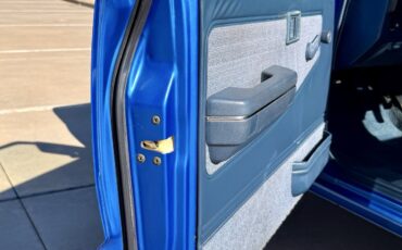 Mitsubishi-Mighty-Max-1991-27