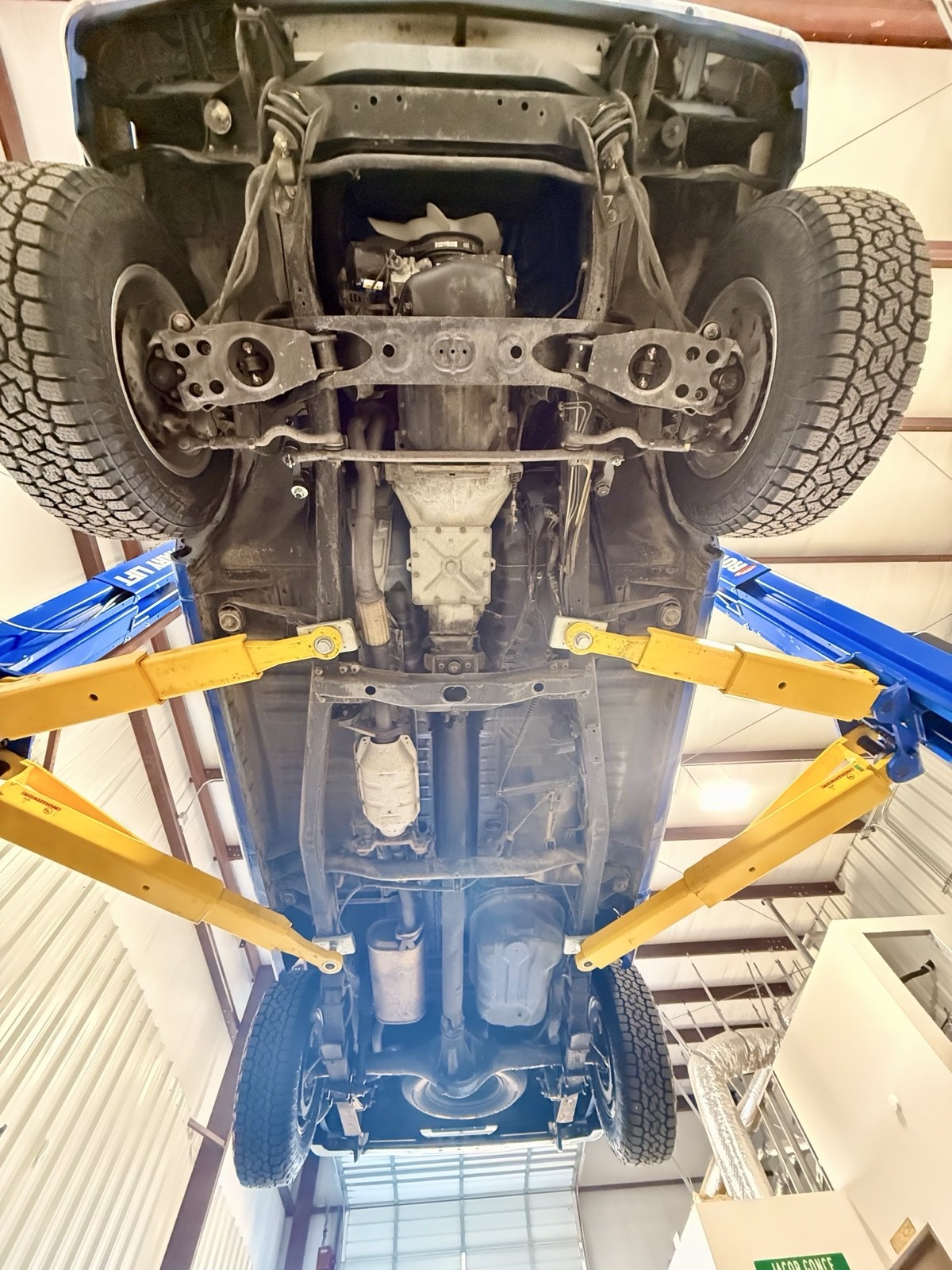 Mitsubishi-Mighty-Max-1991-35