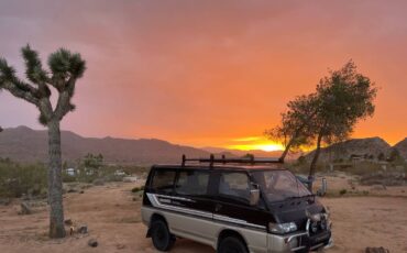 Mitsubishi-delica-diesel-1992-black-7