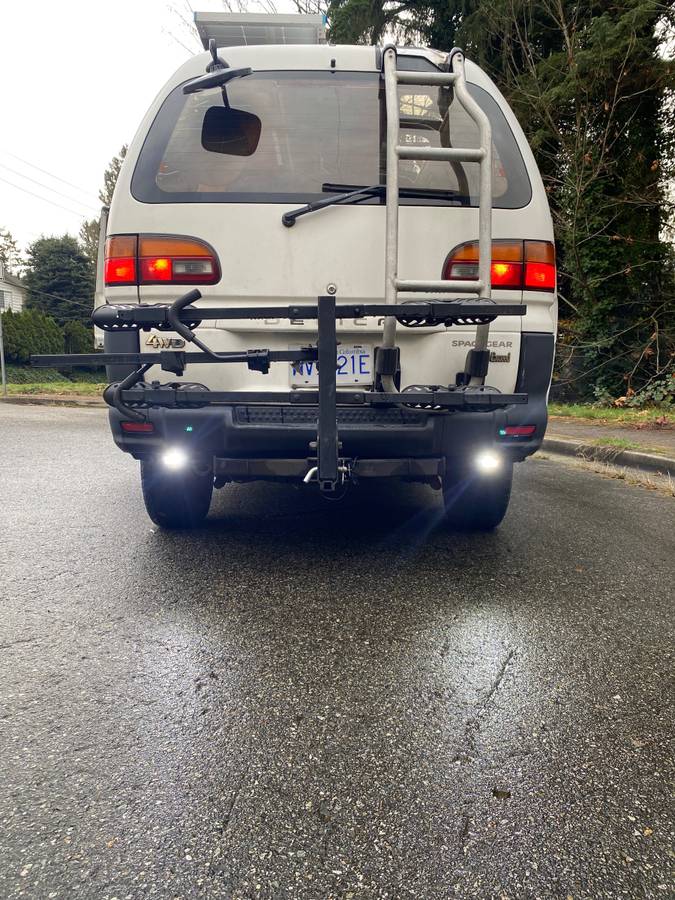 Mitsubishi-delica-diesel-1994-10