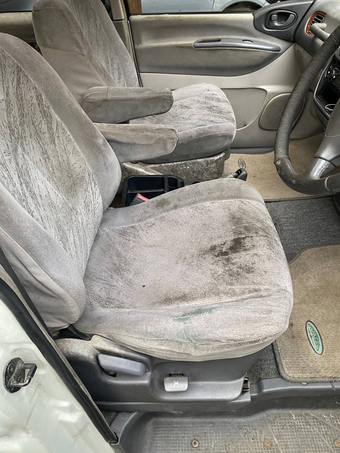 Mitsubishi-delica-diesel-1994-3