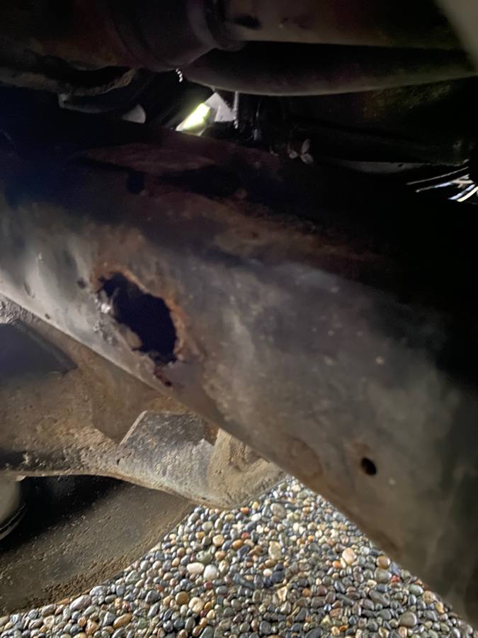 Mitsubishi-delica-diesel-1994-4