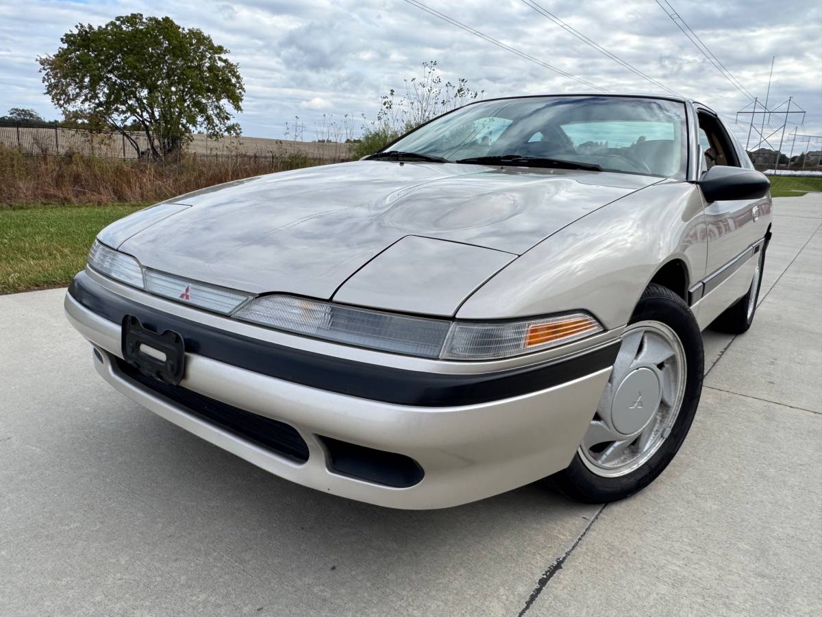Mitsubishi-eclipse-gs-1990-silver-4