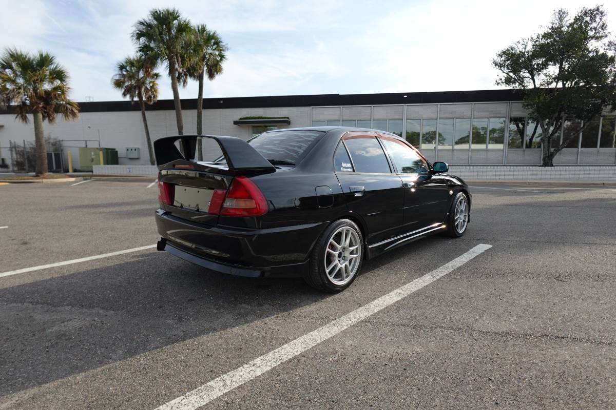 Mitsubishi-lancer-evolution-1996-black-3