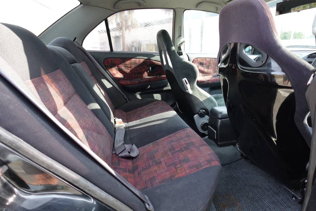 Mitsubishi-lancer-evolution-1996-black-5