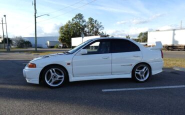 Mitsubishi-lancer-evolution-1996-white-11