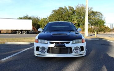 Mitsubishi-lancer-evolution-1996-white-2