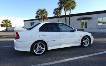 Mitsubishi-lancer-evolution-1996-white-6
