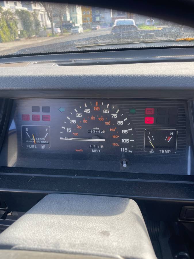 Mitsubishi-mighty-max-1991-1