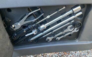 Mitsubishi-pajero-diesel-1992-white-22