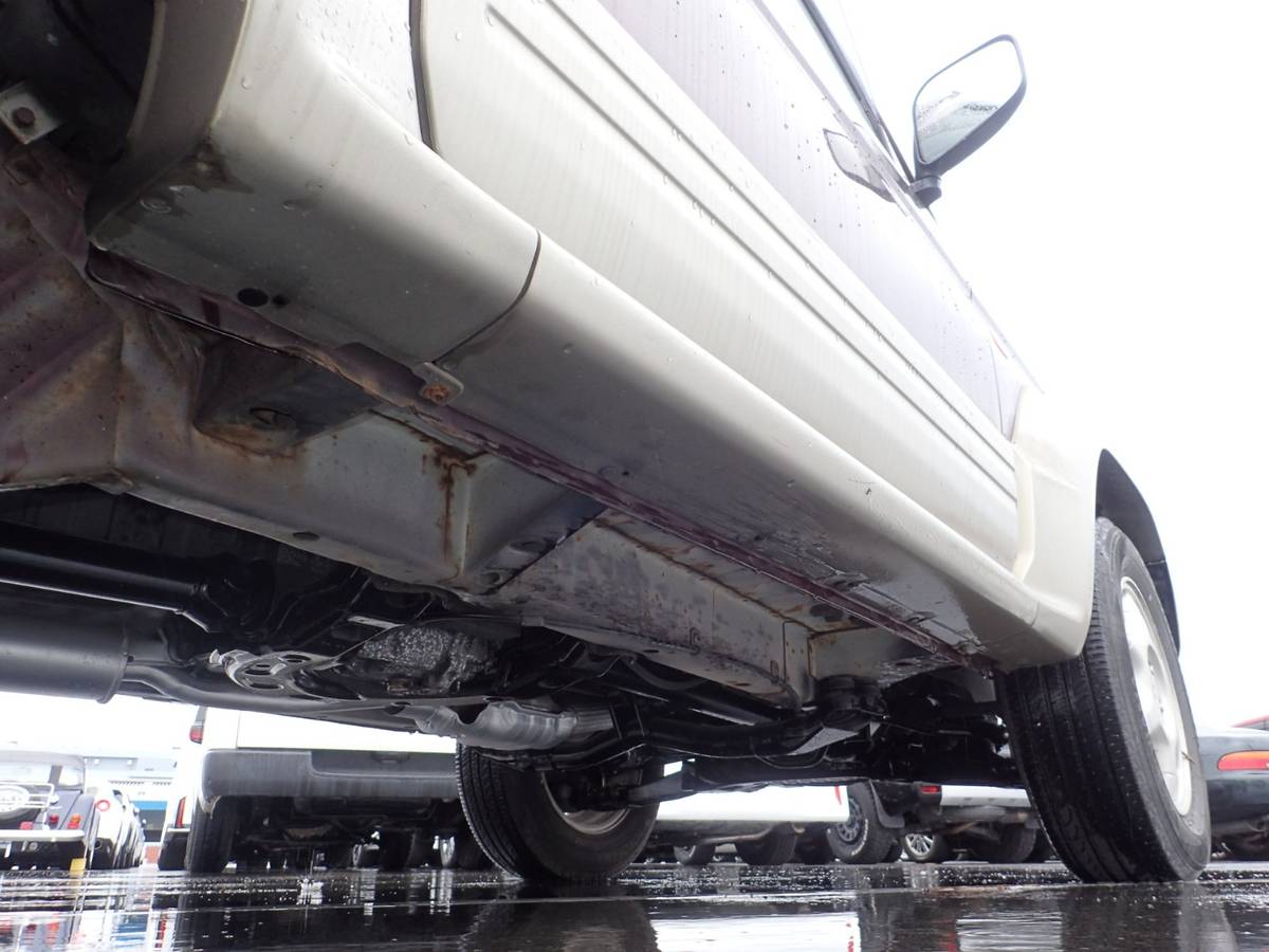 Mitsubishi-pajero-jr-1996-purple-10