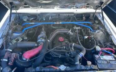 Mitsubishi-starion-1987-silver-2